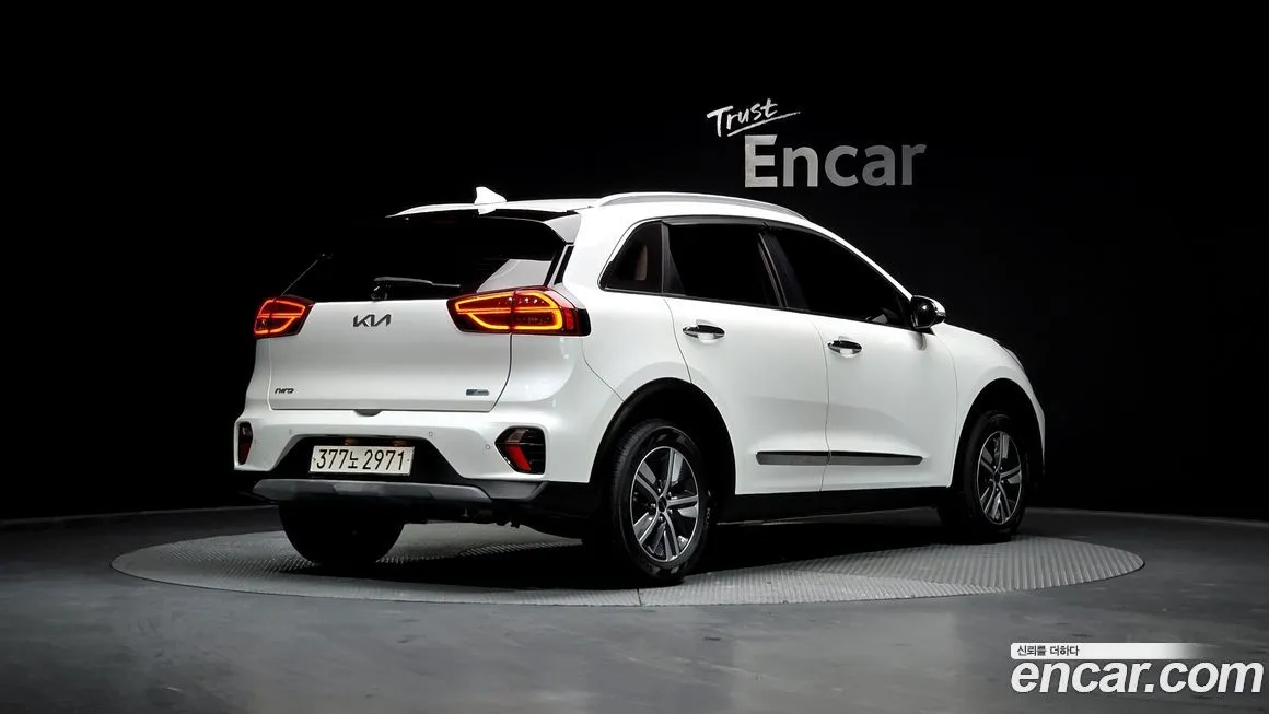 Kia Niro — фото 2