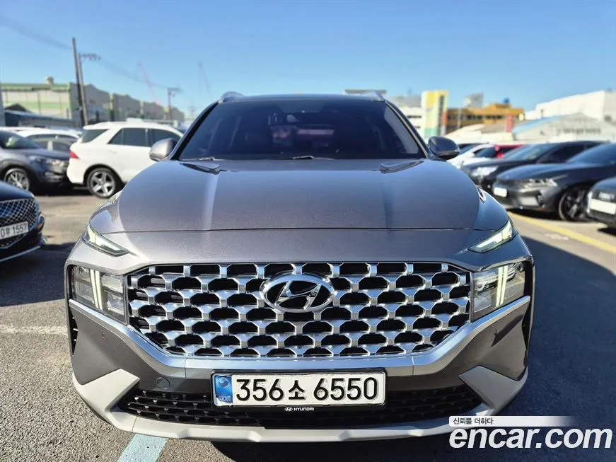 Hyundai Santafe — фото 1