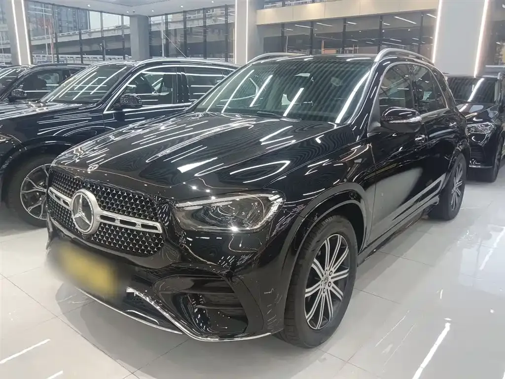 Mercedes-Benz GLE — фото 1