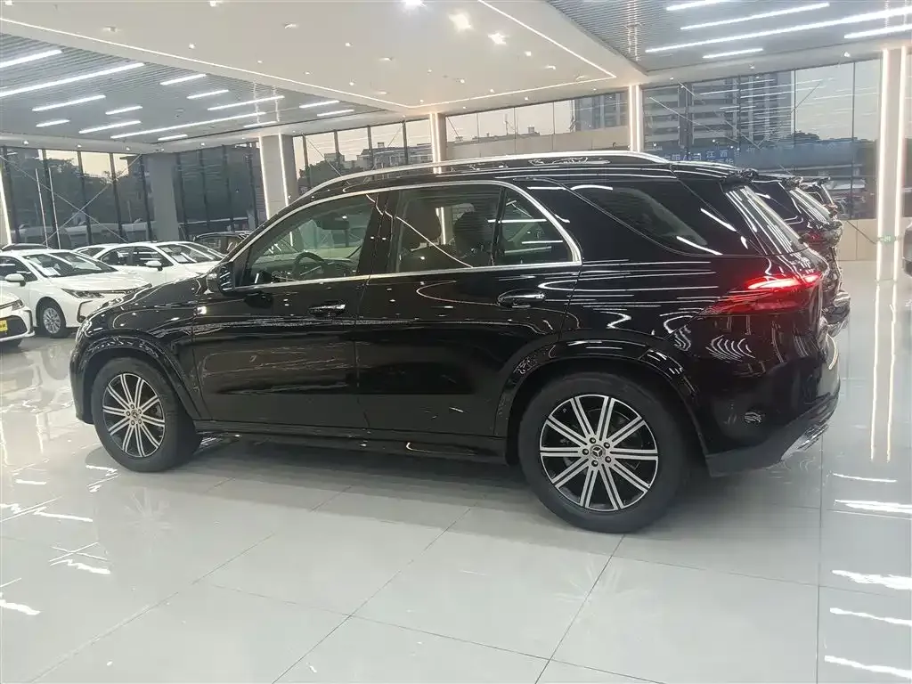 Mercedes-Benz GLE — фото 5