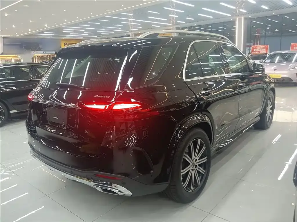 Mercedes-Benz GLE — фото 7