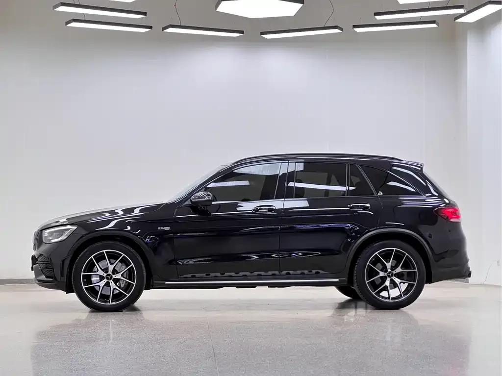 Mercedes-Benz GLC AMG — фото 4