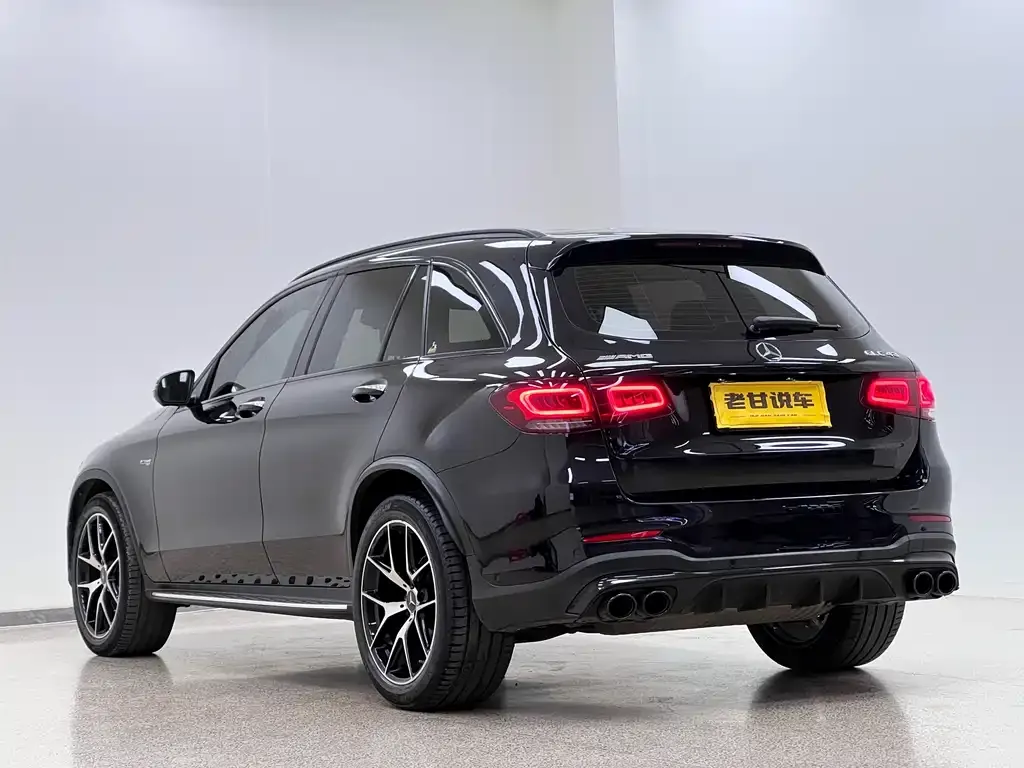 Mercedes-Benz GLC AMG — фото 5