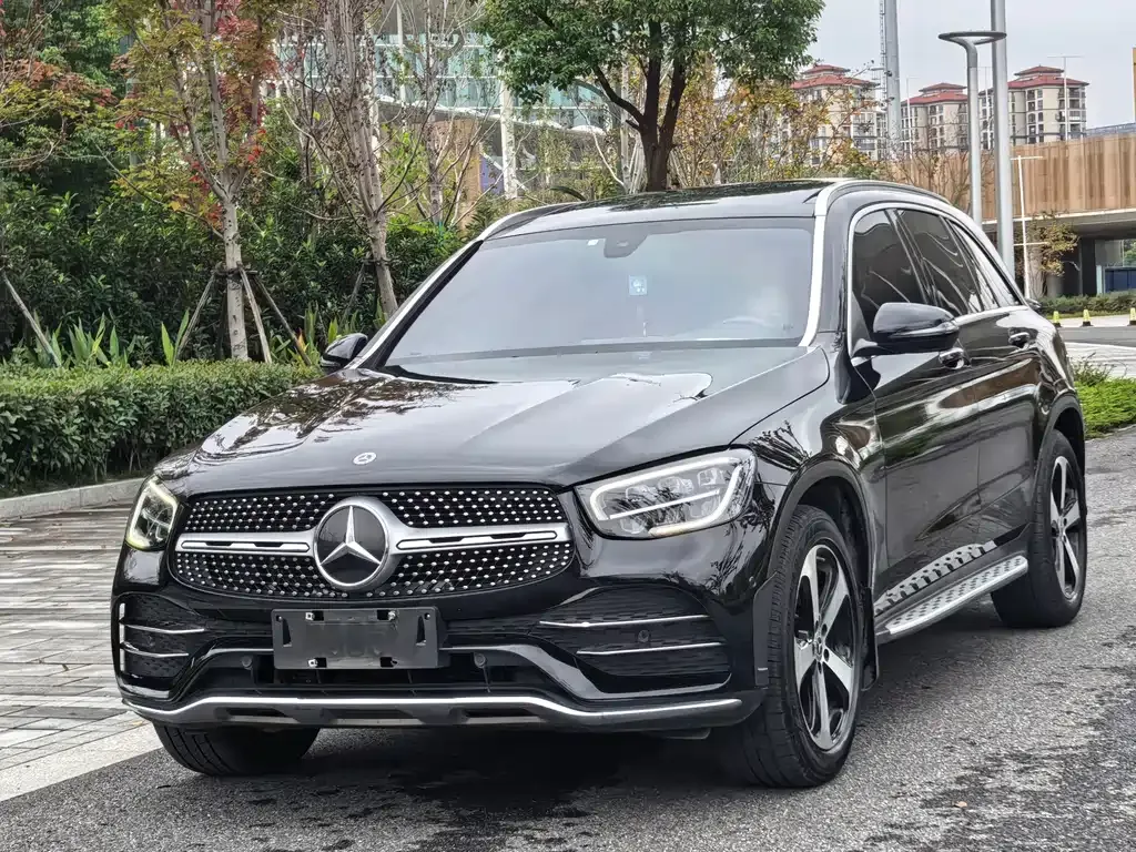 Mercedes-Benz GLC — фото 1