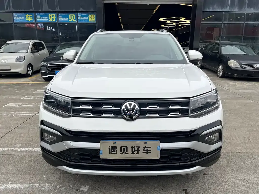 Volkswagen T-Cross — фото 2