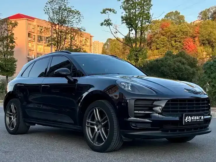 Porsche Macan — фото 3