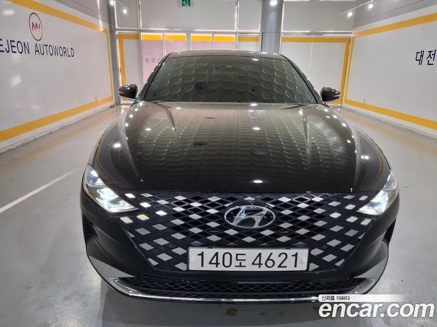 Hyundai Grandeur — фото 1