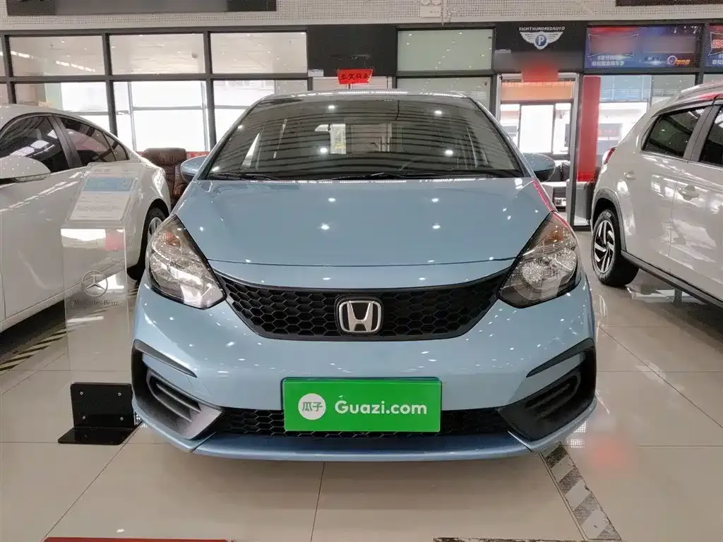 Honda Fit — фото 2