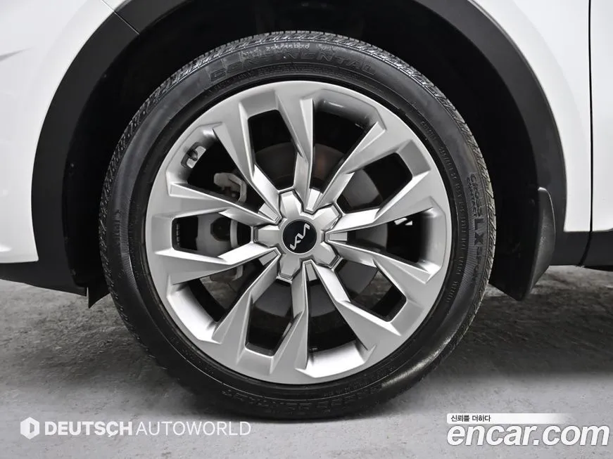 Kia Sorento — фото 5