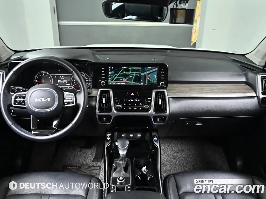 Kia Sorento — фото 7