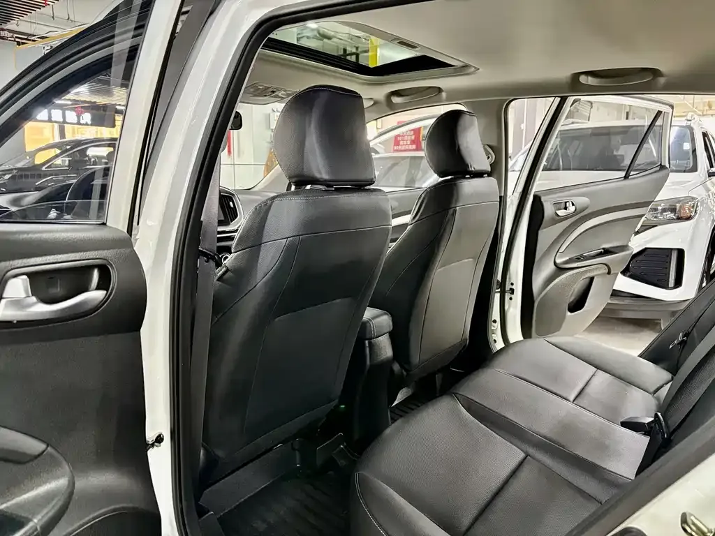 Kia KX1 — фото 6