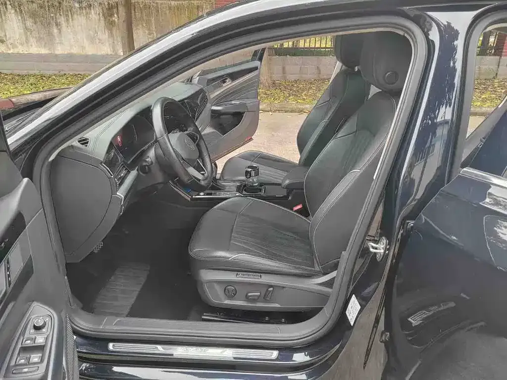 Volkswagen Passat — фото 4