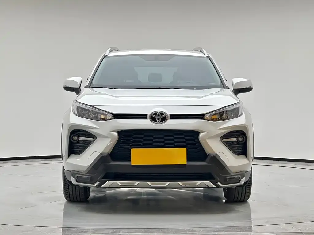 Toyota Wildlander — фото 2