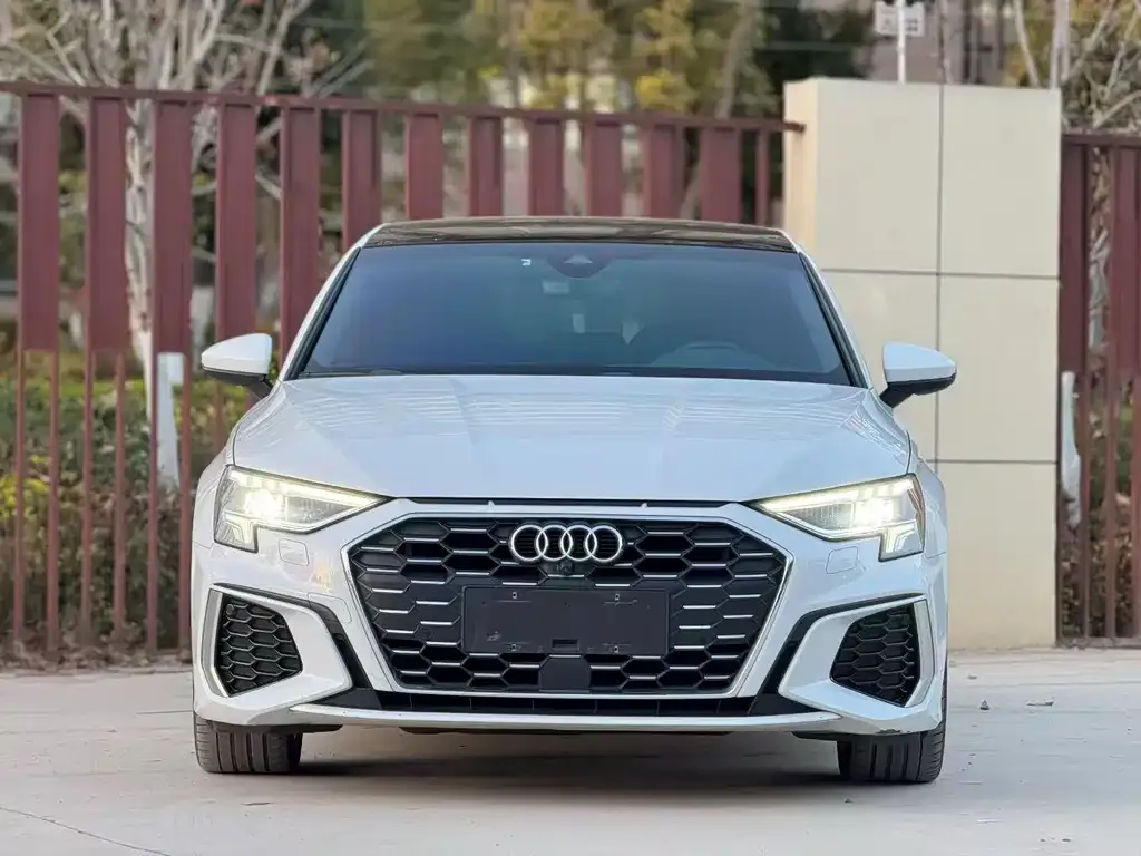Audi A3 — фото 2