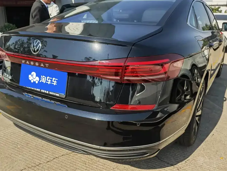 Volkswagen Passat — фото 3