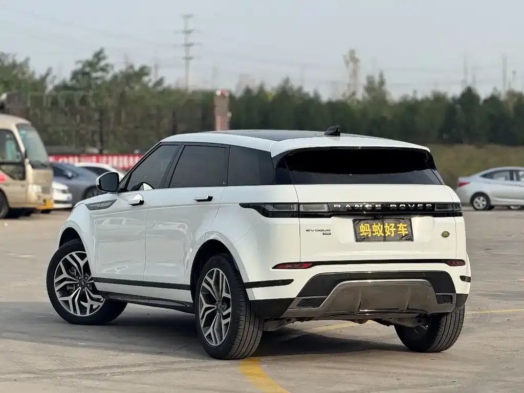 Land Rover Evoque — фото 5