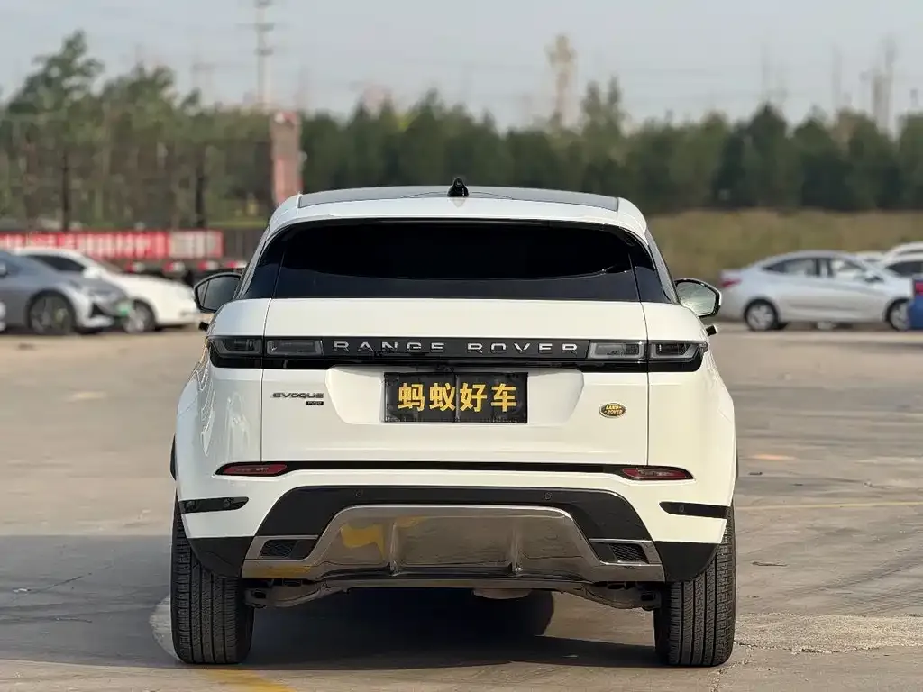 Land Rover Evoque — фото 6