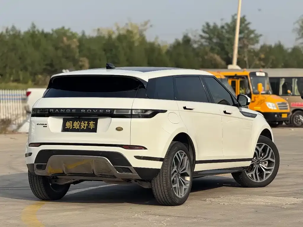 Land Rover Evoque — фото 7