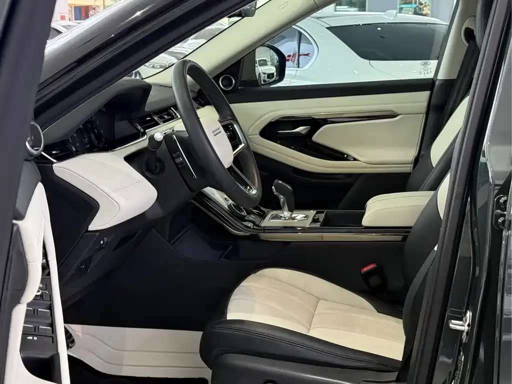 Land Rover Evoque — фото 5