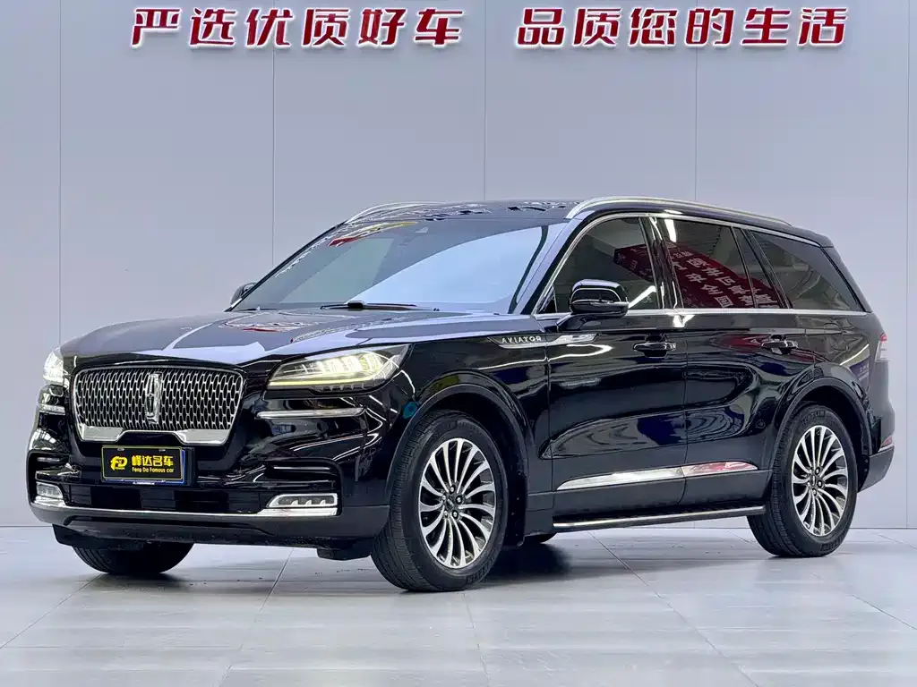 Lincoln Aviator — фото 1