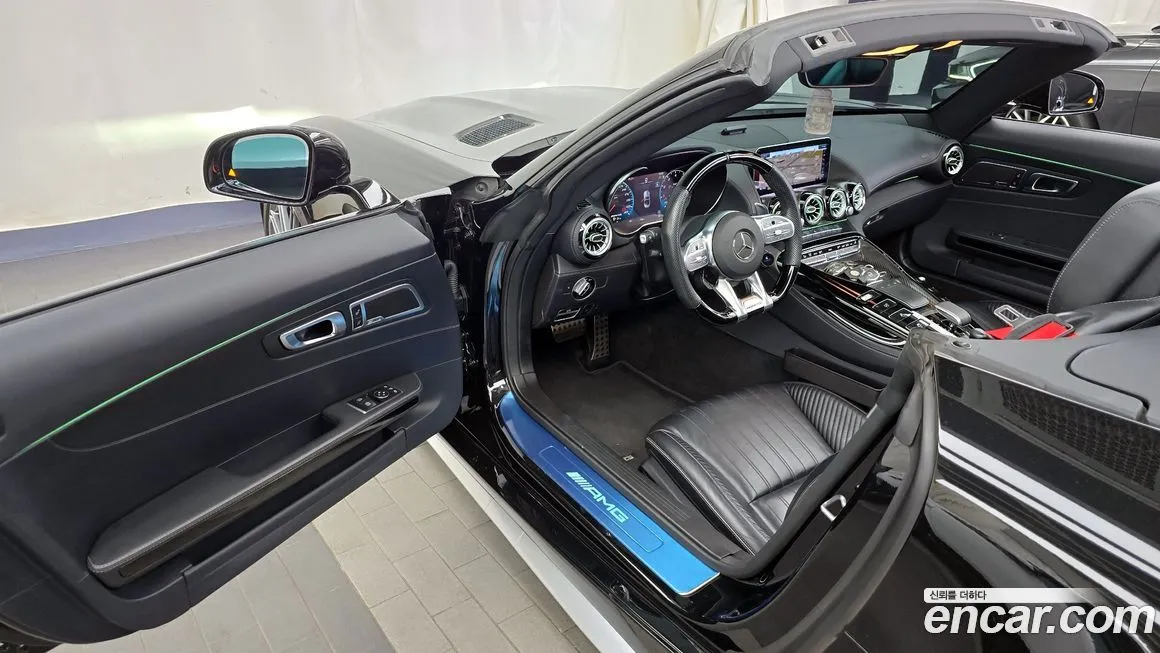 Mercedes-Benz AMG GT — фото 10