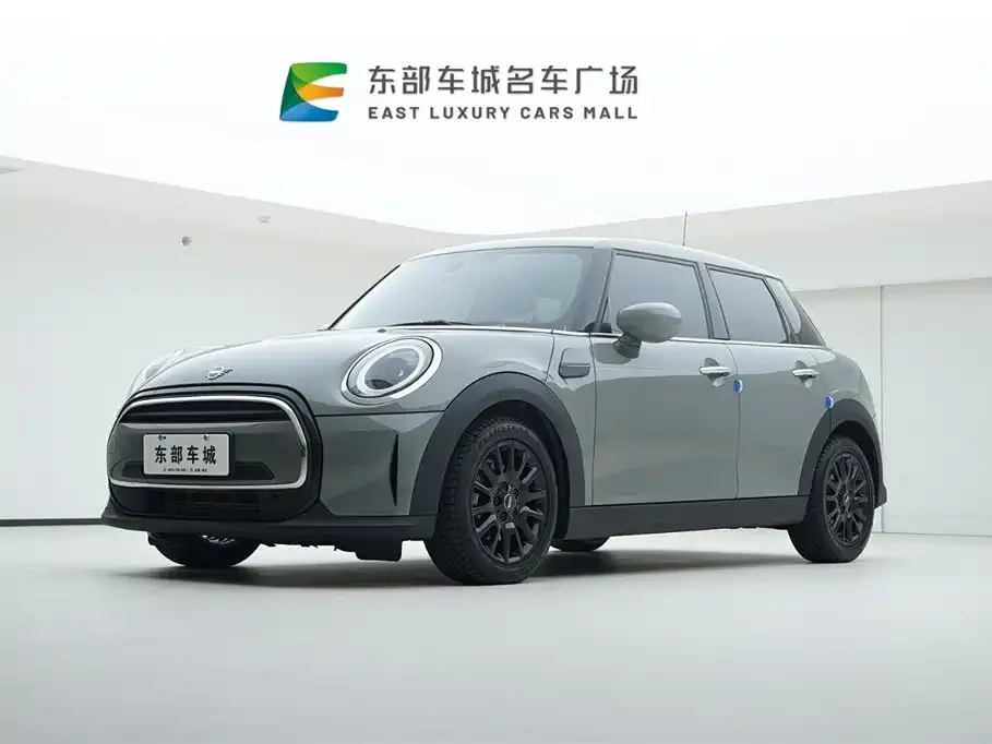 MINI Cooper (3-door) — фото 1