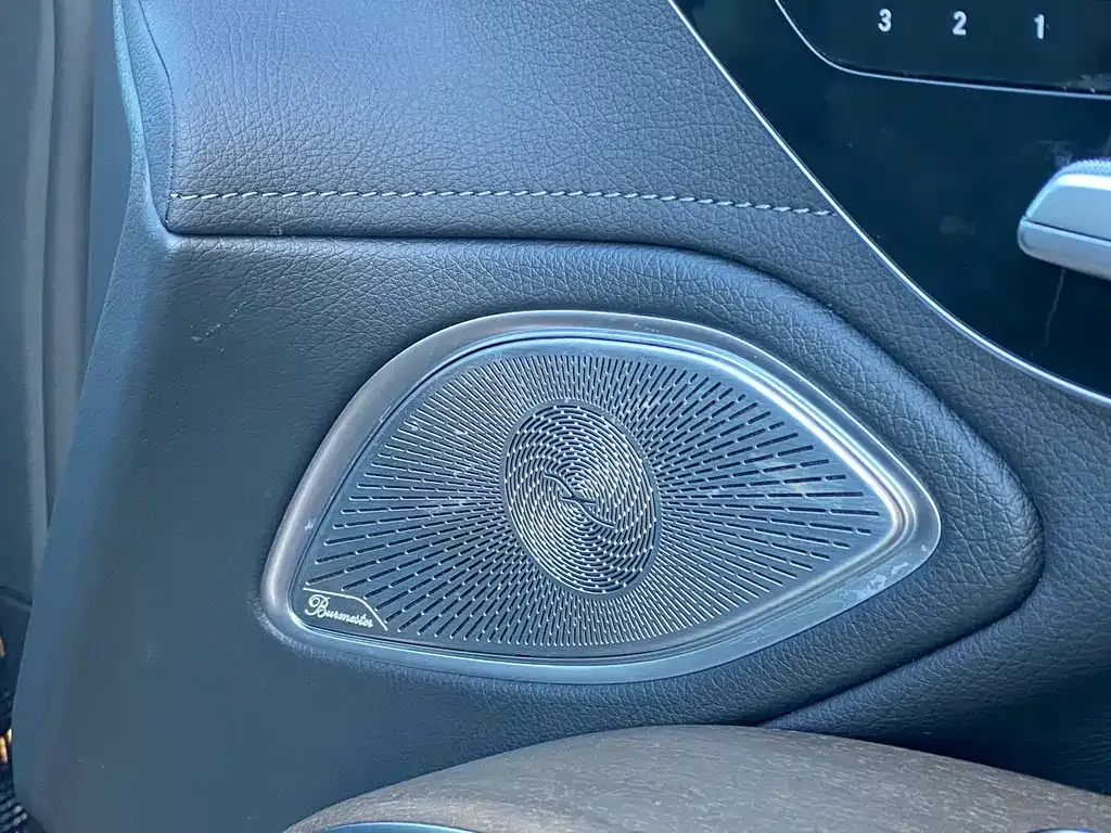 Mercedes-Benz EQS — фото 10
