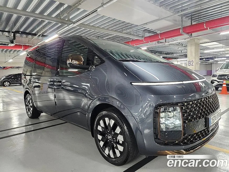 Hyundai Staria — фото 3