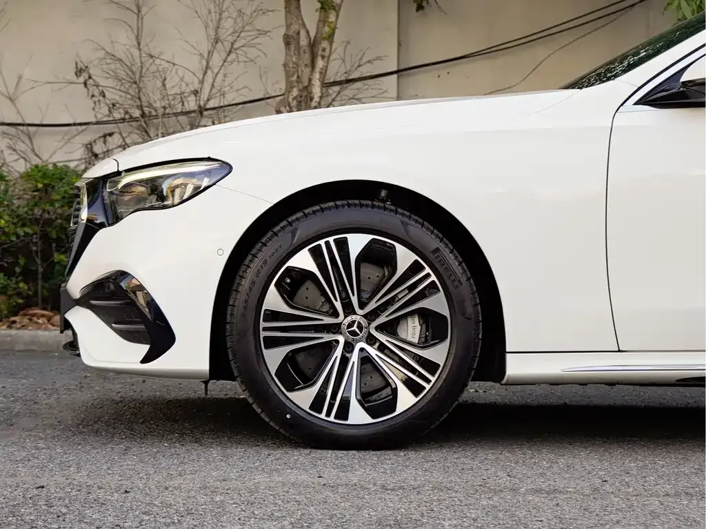 Mercedes-Benz E-Class New Energy — фото 9