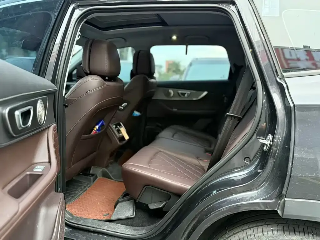 Chery Tiggo 8 PLUS — фото 7