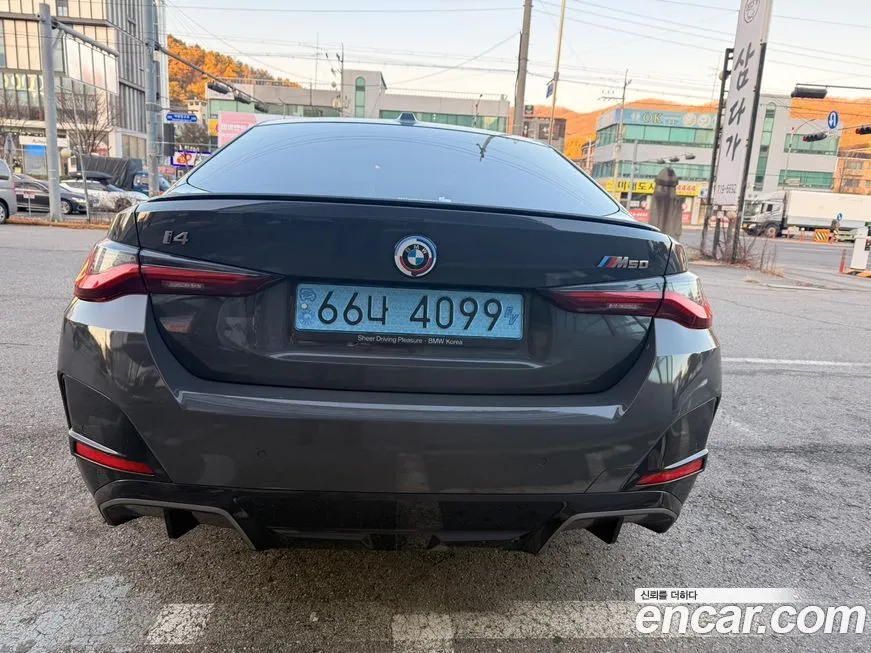 BMW i4 — фото 3