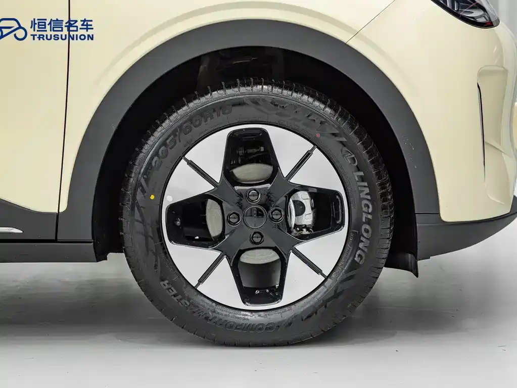 Geely Starburst — фото 9