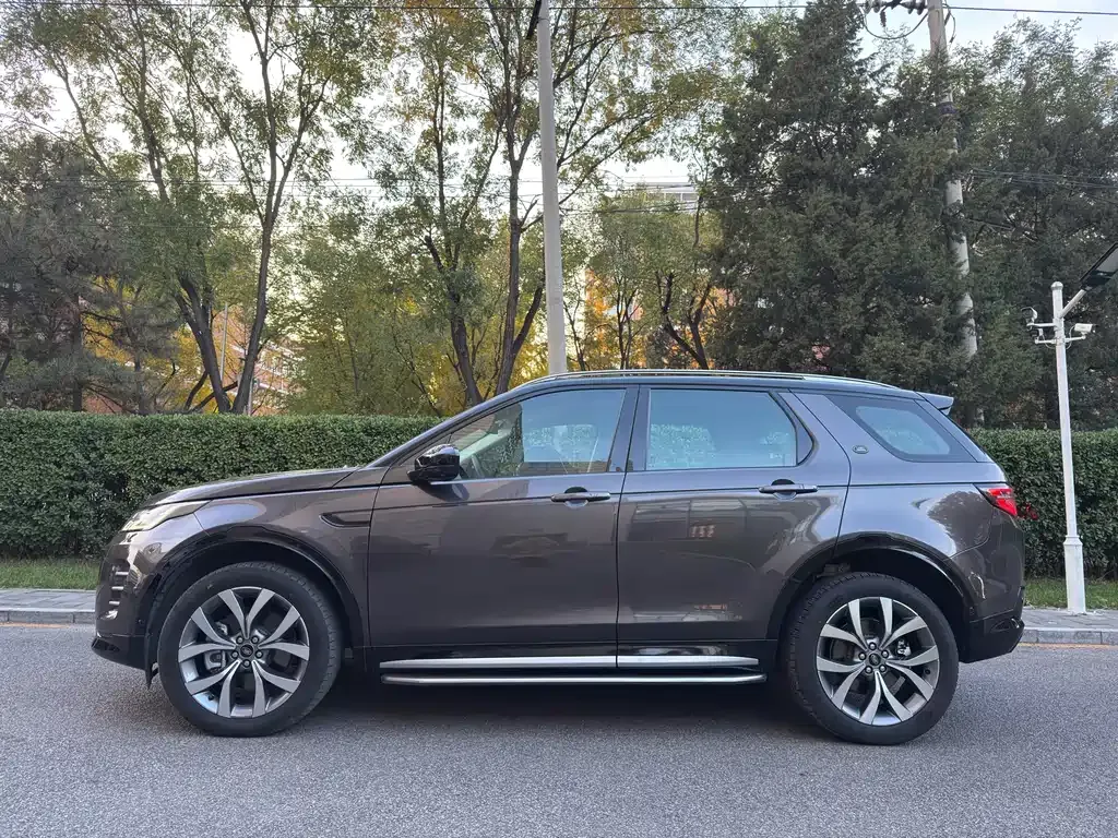 Land Rover Discovery Sport — фото 3