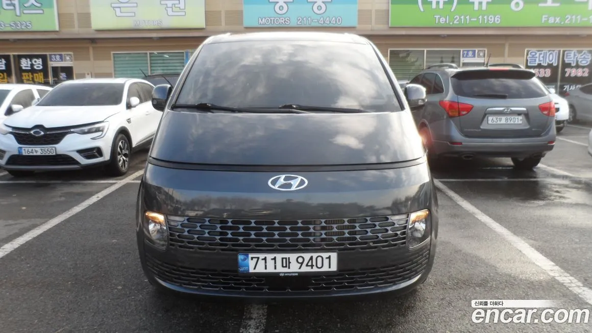 Hyundai Staria — фото 3