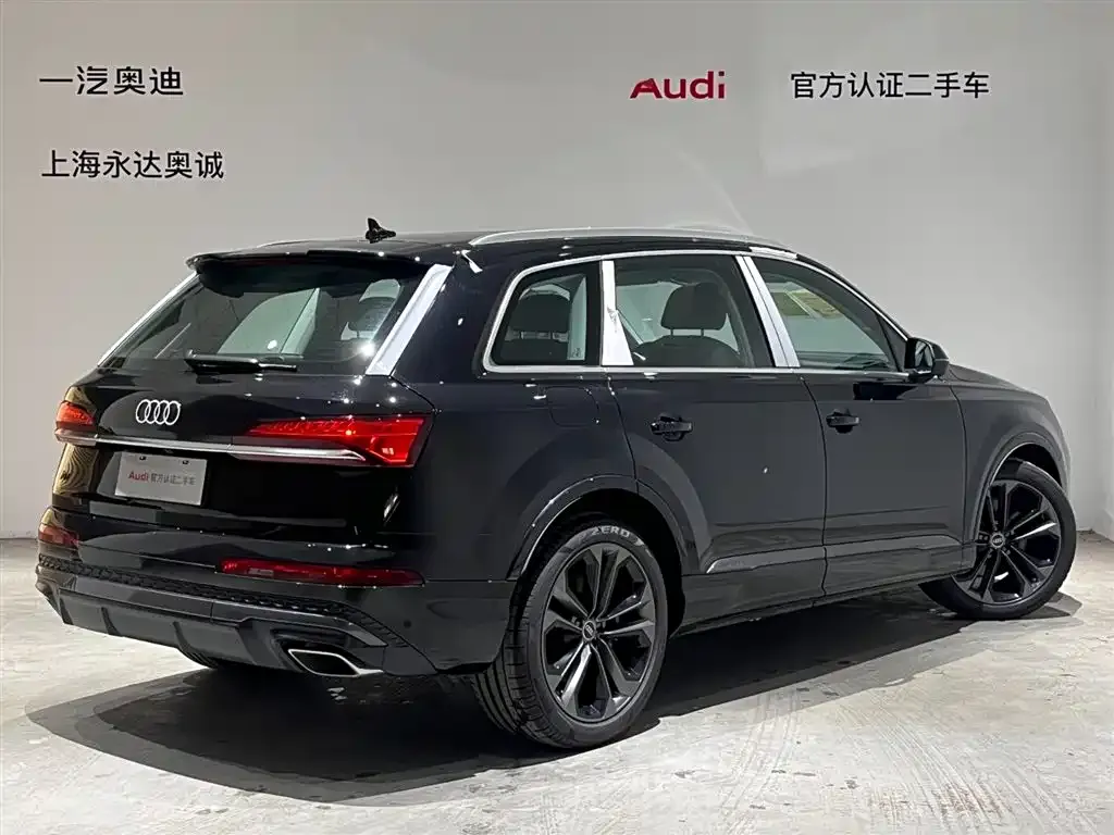 Audi Q7 — фото 5