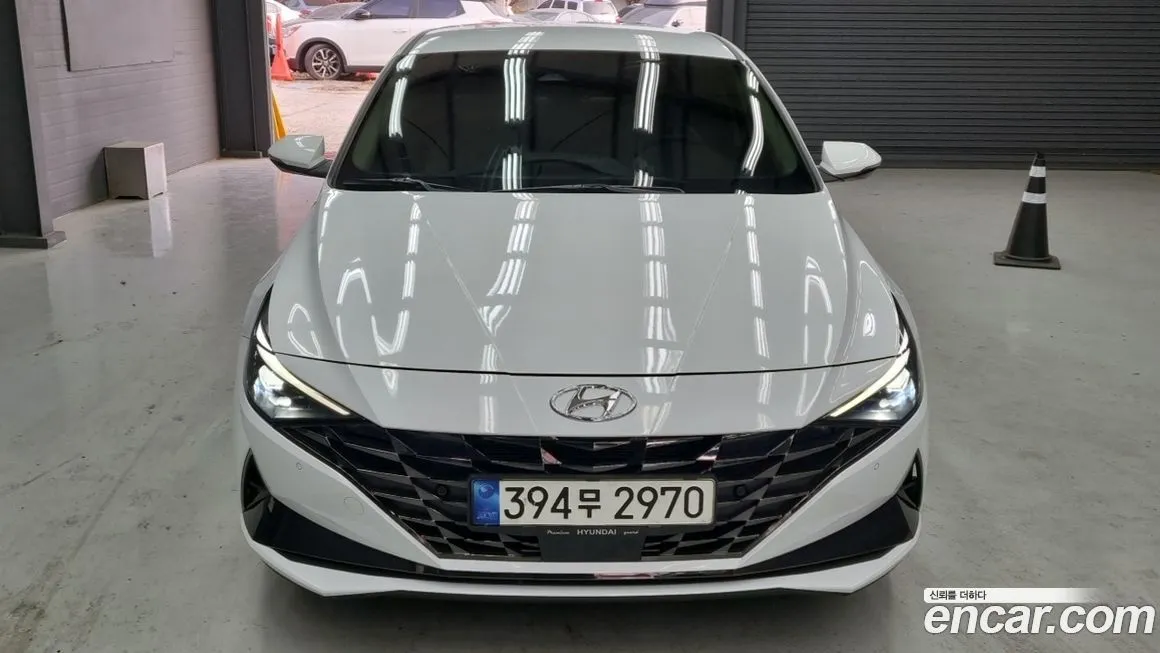 Hyundai AVANTE — фото 3