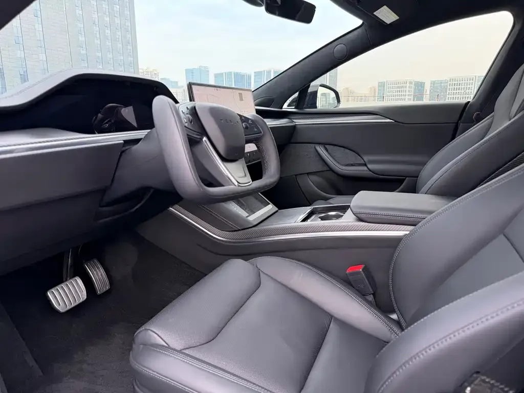 Tesla Model S — фото 8