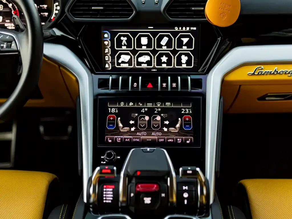 Lamborghini Urus — фото 10