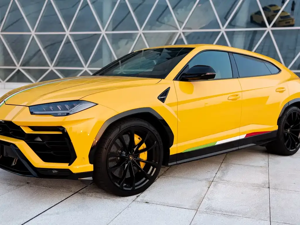 Lamborghini Urus — фото 2