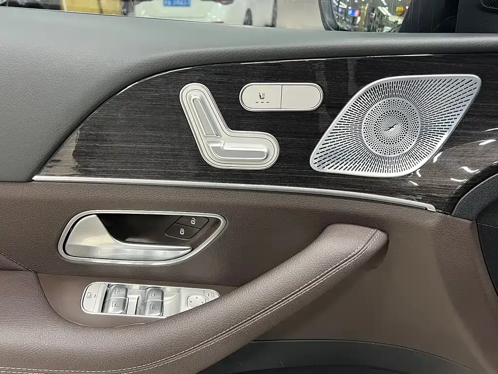 Mercedes-Benz GLE — фото 3