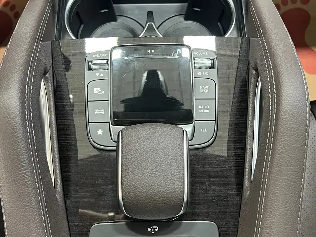 Mercedes-Benz GLE — фото 7