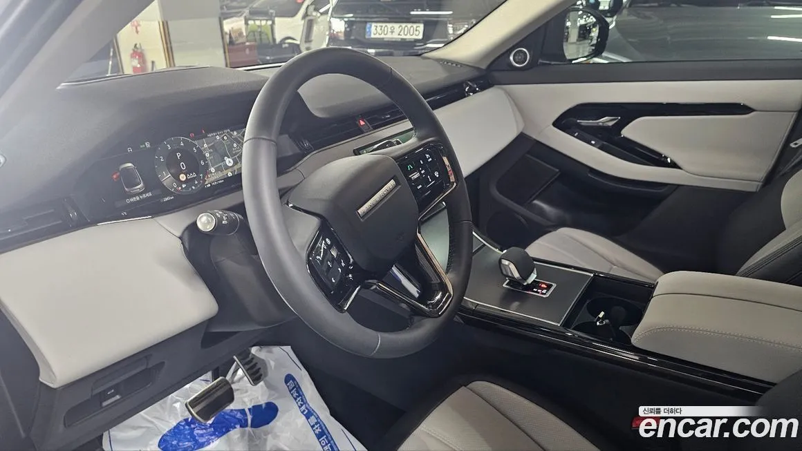 Land Rover Range Rover Evoque — фото 7