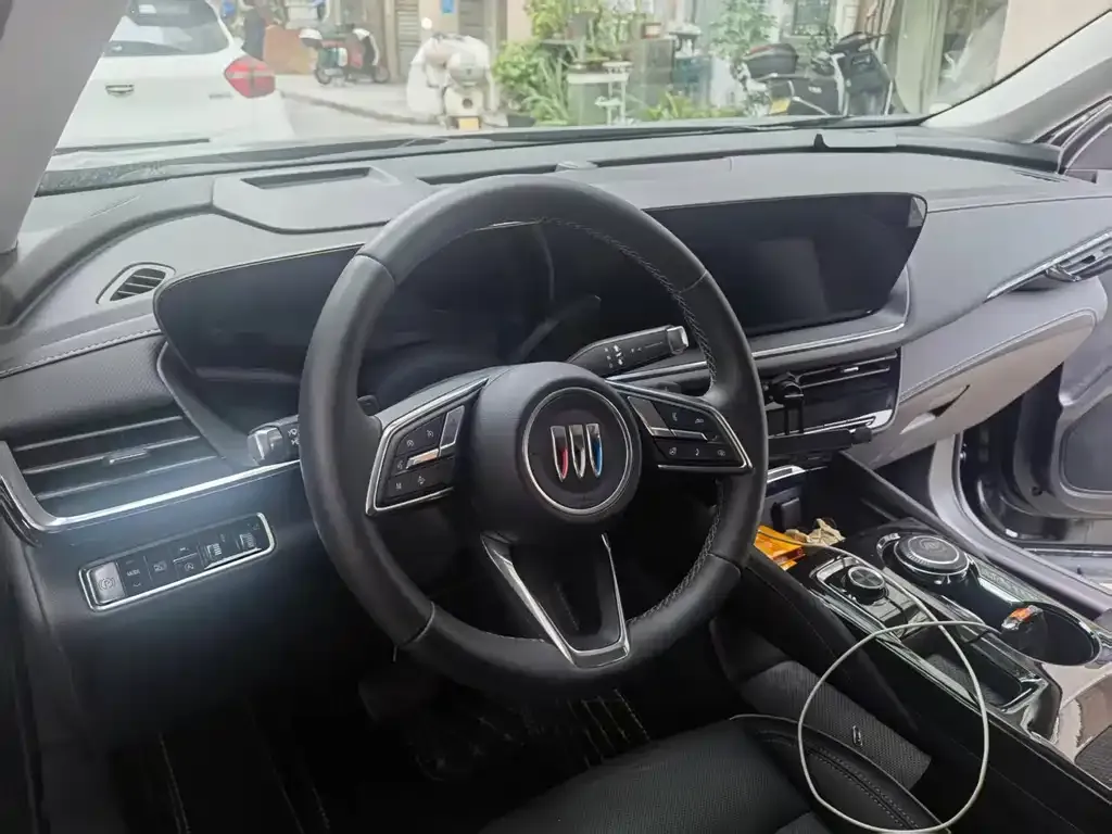 Buick Envision Plus — фото 4