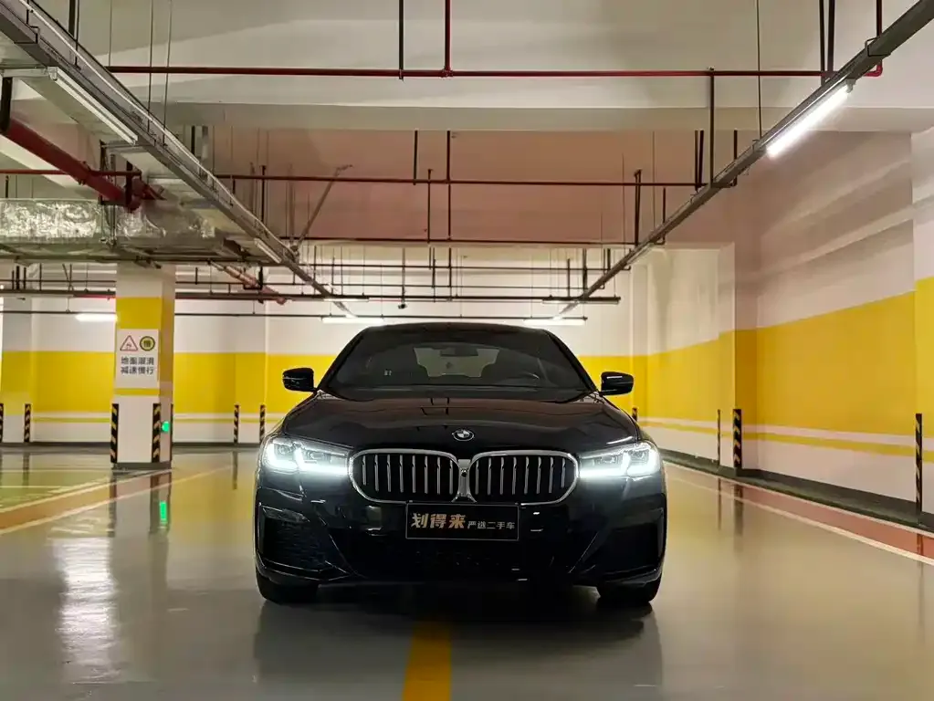 BMW 5 Series — фото 2