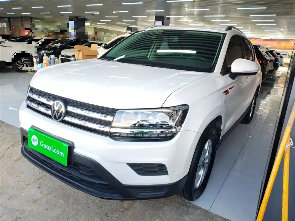 Volkswagen Tharu — фото 1