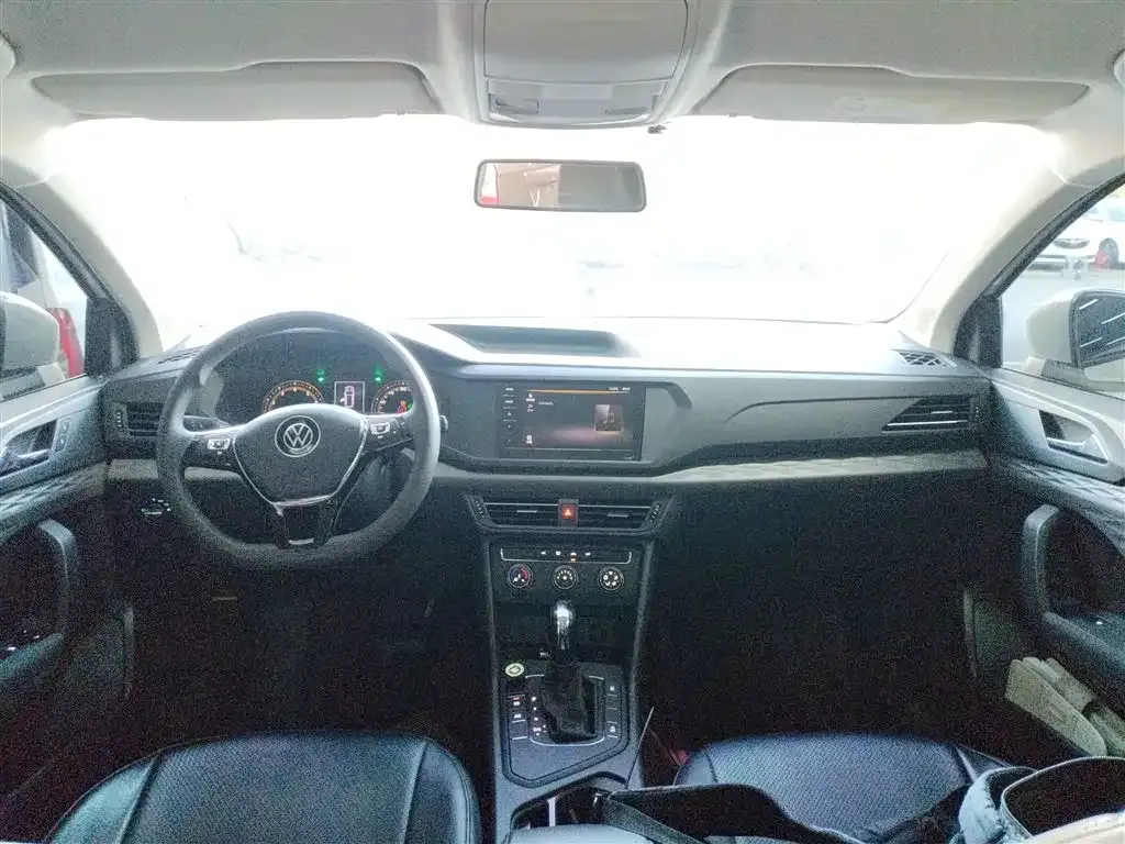 Volkswagen Tharu — фото 10