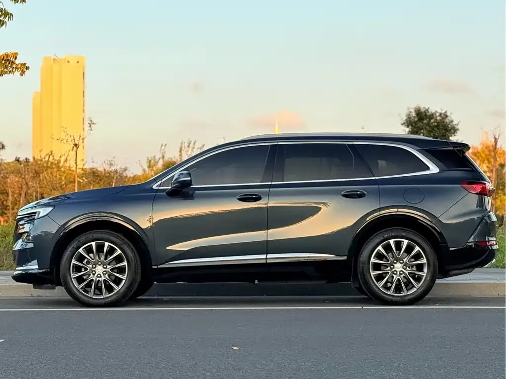 Buick Enclave — фото 4