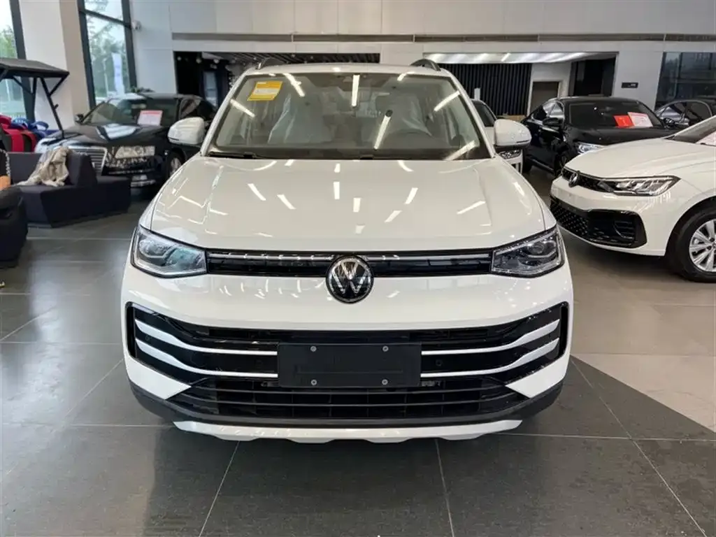 Volkswagen Tharu — фото 9