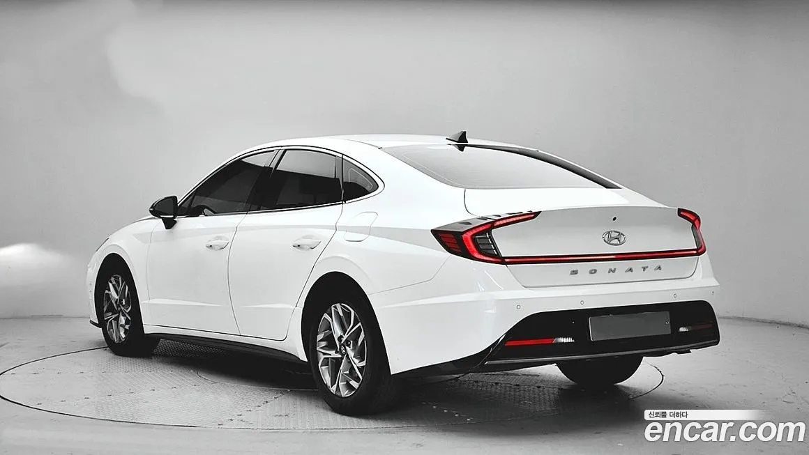 Hyundai Sonata — фото 2