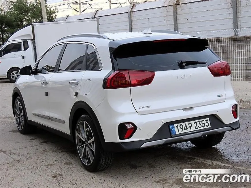 Kia Niro — фото 3